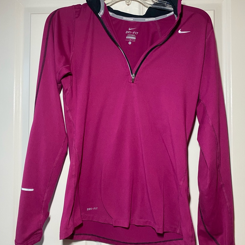 Nike Runnine Dry Fit Half Zip